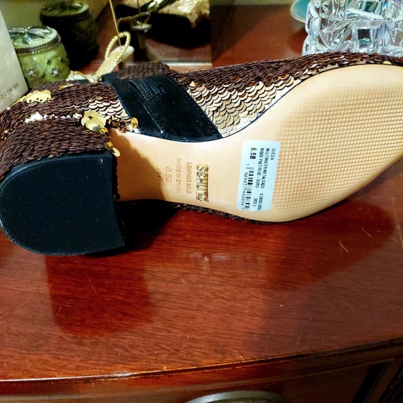 Booties - Picture 4 of 4